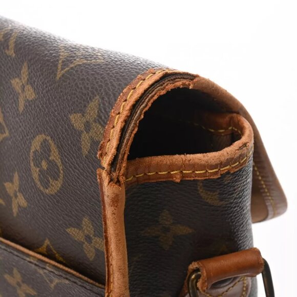 LOUIS VUITTON Monogram Gibesier GM Brown - Picture 6 of 12